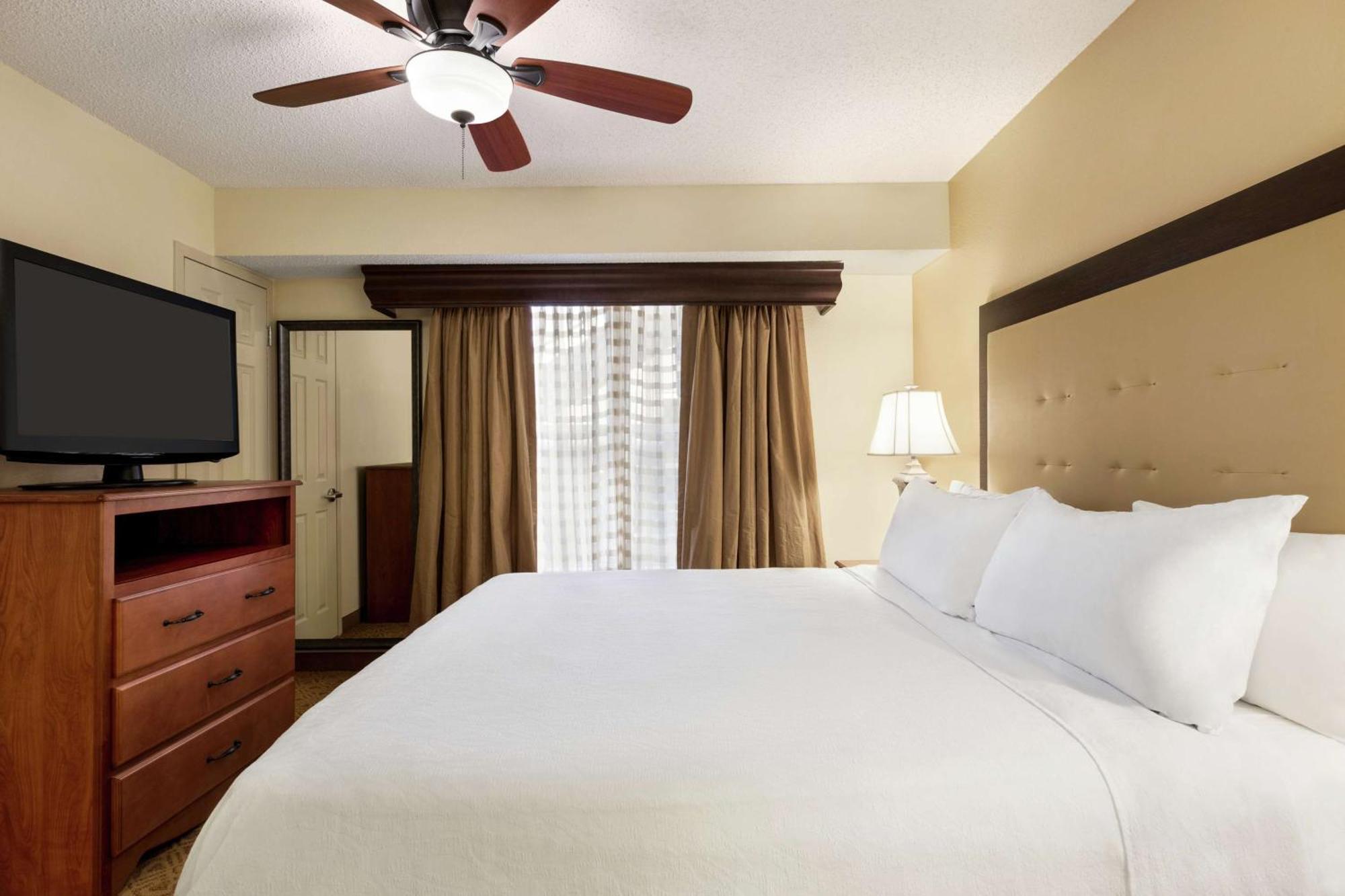 Homewood Suites By Hilton Dallas-Park Central Area Εξωτερικό φωτογραφία